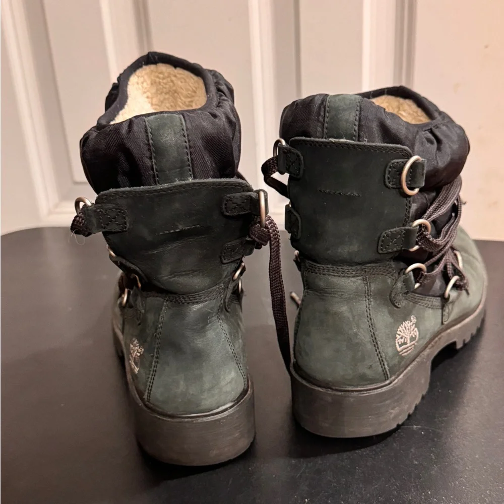 Timberland Green suede Sherpa Winter ankle Boots size 8.5